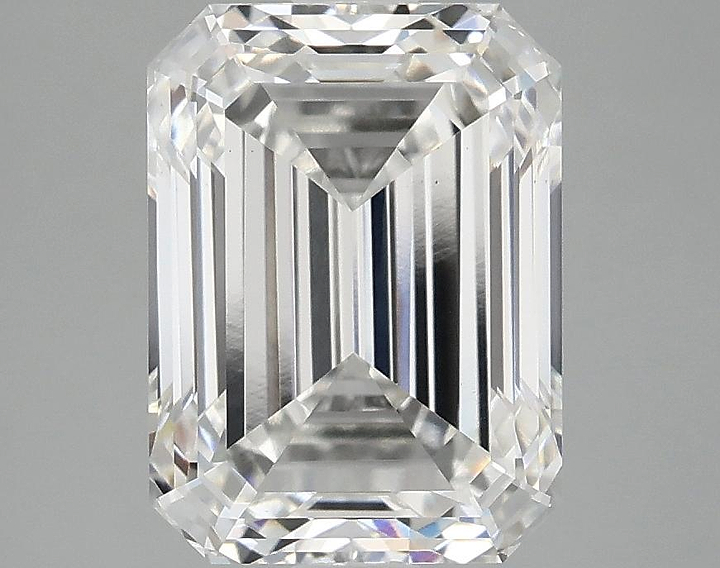 3.05 Carat Emerald Shaped Excellent Cut VS1 IGI Certified Lab Grown Diamond