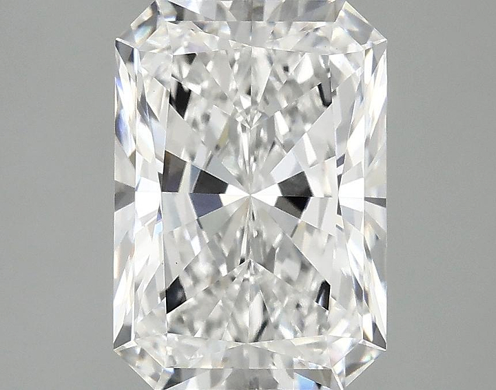 3.05 Carat Radiant Shaped Ideal Cut VS1 IGI Certified Lab Grown Diamond
