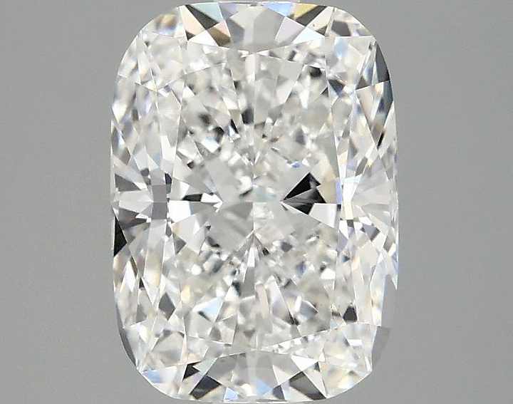 2.5 Carat Cushion Shaped Excellent Cut VS1 IGI Certified Lab Grown Diamond