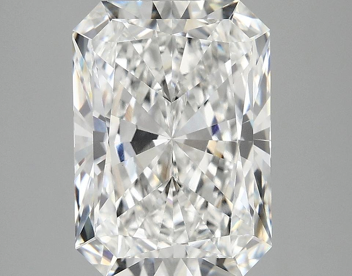 4.09 Carat Radiant Shaped Ideal Cut VVS2 IGI Certified Lab Grown Diamond