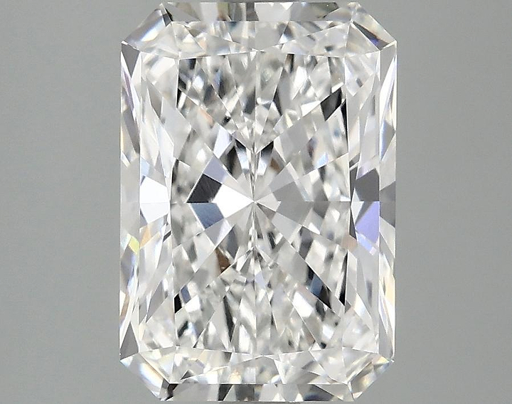 3.09 Carat Radiant Shaped Ideal Cut VVS2 IGI Certified Lab Grown Diamond