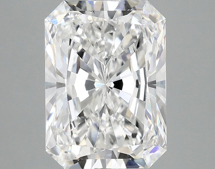 3.07 Carat Radiant Shaped Excellent Cut VVS2 IGI Certified Lab Grown Diamond