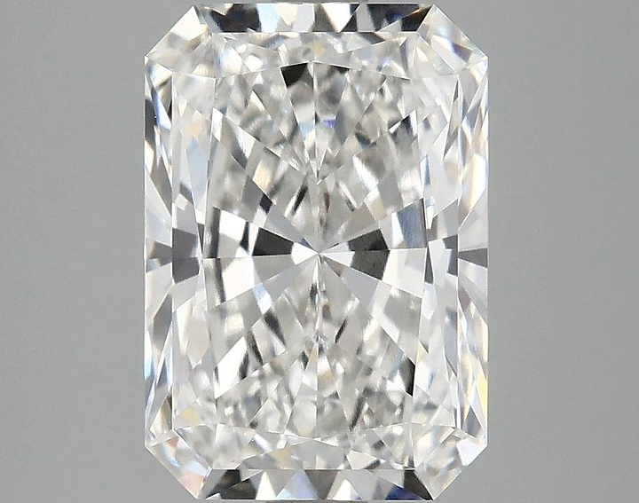 3.1 Carat Radiant Shaped Ideal Cut VVS2 IGI Certified Lab Grown Diamond