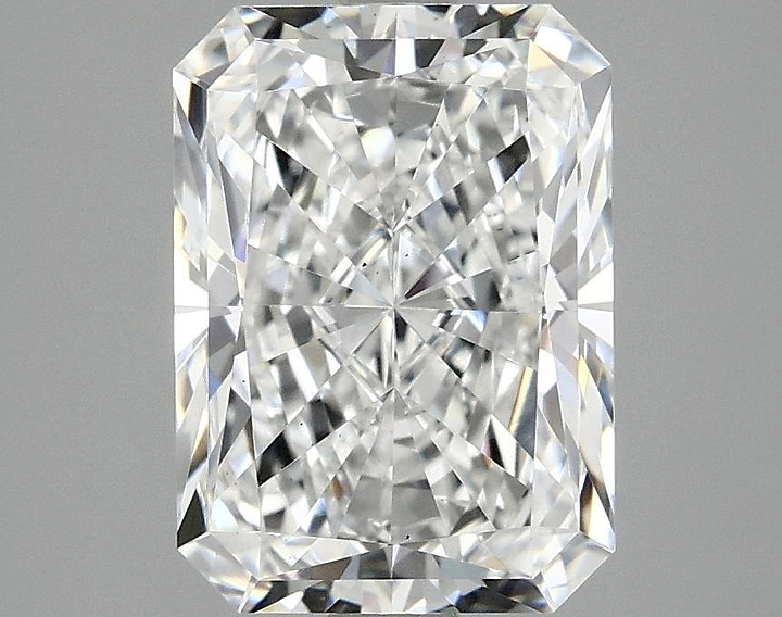 3.04 Carat Radiant Shaped Excellent Cut VS1 IGI Certified Lab Grown Diamond