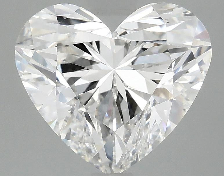 3.06 Carat Heart Shaped Ideal Cut VVS2 IGI Certified Lab Grown Diamond