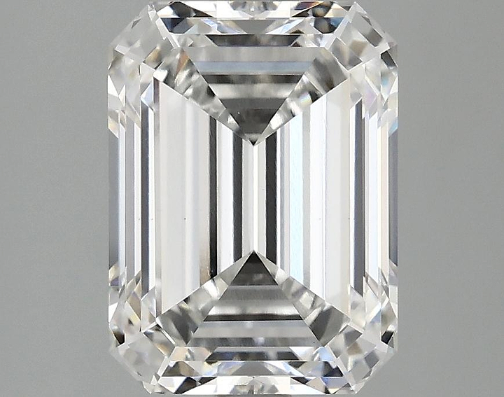 3.1 Carat Emerald Shaped Excellent Cut VS1 IGI Certified Lab Grown Diamond