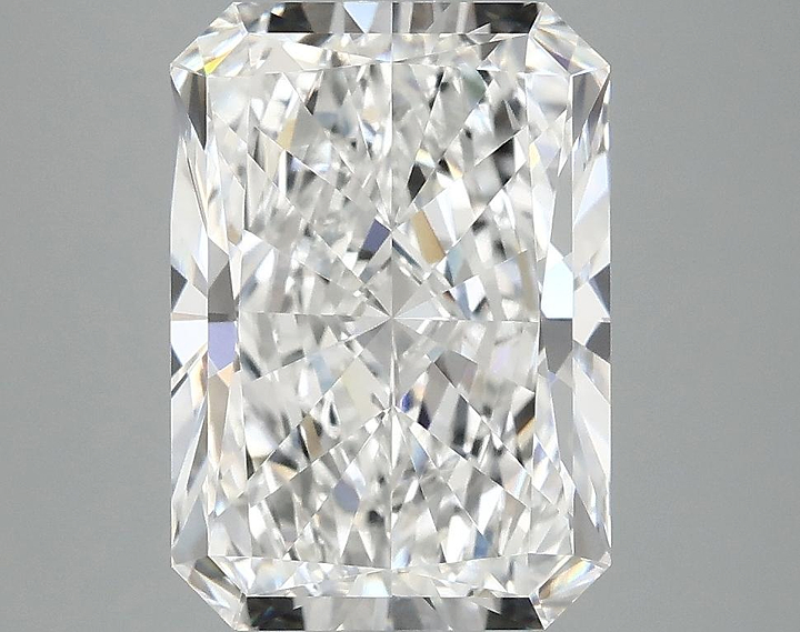 4.16 Carat Radiant Shaped Ideal Cut VVS2 IGI Certified Lab Grown Diamond