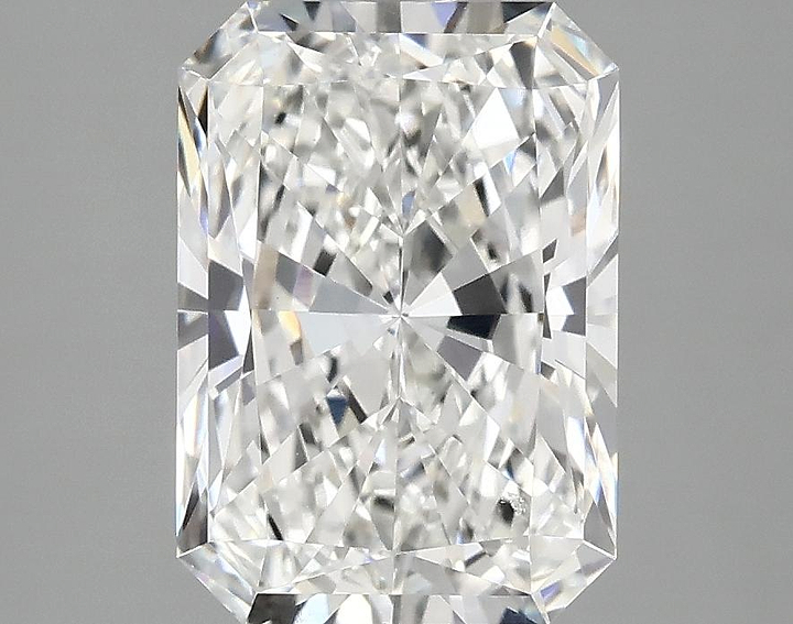 2.9 Carat Radiant Shaped Ideal Cut VS1 IGI Certified Lab Grown Diamond