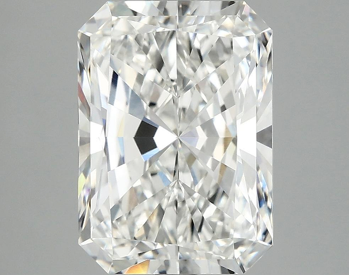 4.09 Carat Radiant Shaped Ideal Cut VVS2 IGI Certified Lab Grown Diamond