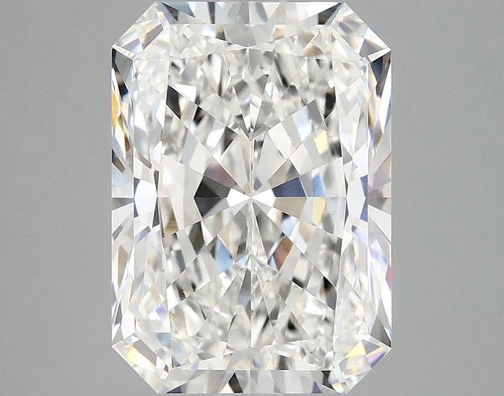 3.99 Carat Radiant Shaped Ideal Cut VVS2 IGI Certified Lab Grown Diamond