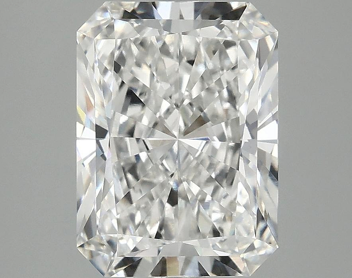 3.07 Carat Radiant Shaped Excellent Cut VVS2 IGI Certified Lab Grown Diamond