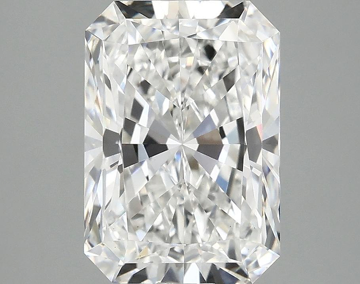 3.1 Carat Radiant Shaped Ideal Cut VS1 IGI Certified Lab Grown Diamond
