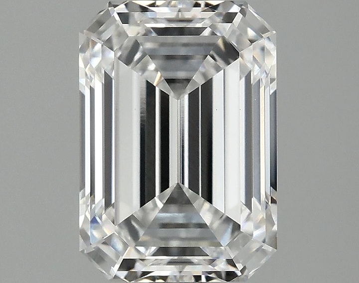 2.1 Carat Emerald Shaped Ideal Cut VS1 IGI Certified Lab Grown Diamond