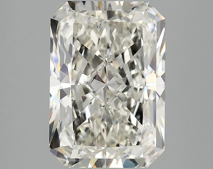 3.04 Carat Radiant Shaped Ideal Cut VVS2 IGI Certified Lab Grown Diamond