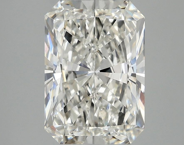 3.07 Carat Radiant Shaped Ideal Cut VS1 IGI Certified Lab Grown Diamond