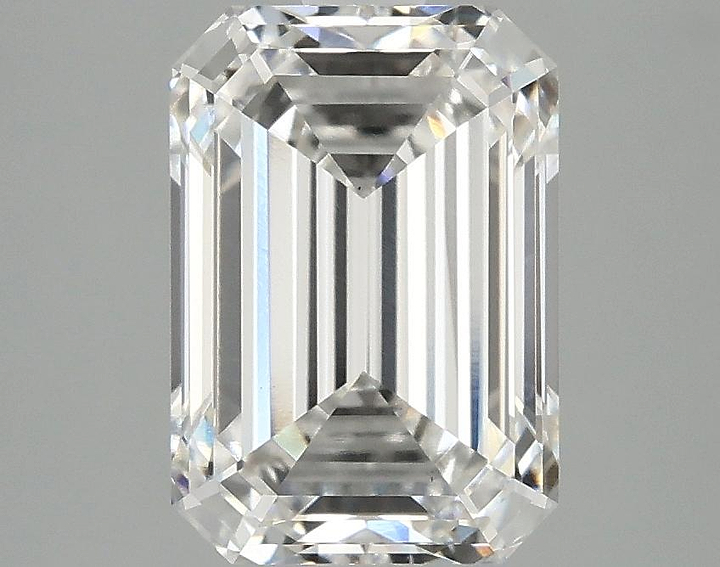 3.08 Carat Emerald Shaped Ideal Cut VS1 IGI Certified Lab Grown Diamond