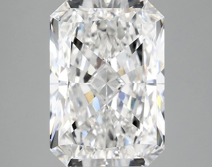 3.73 Carat Radiant Shaped Ideal Cut VVS2 IGI Certified Lab Grown Diamond