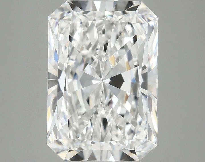 4.01 Carat Radiant Shaped Ideal Cut VVS2 IGI Certified Lab Grown Diamond