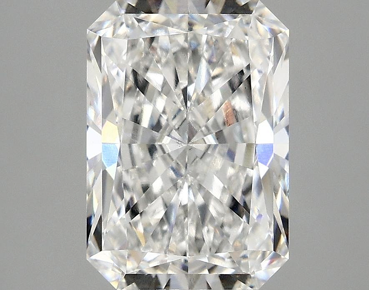 2.98 Carat Radiant Shaped Ideal Cut VS2 IGI Certified Lab Grown Diamond