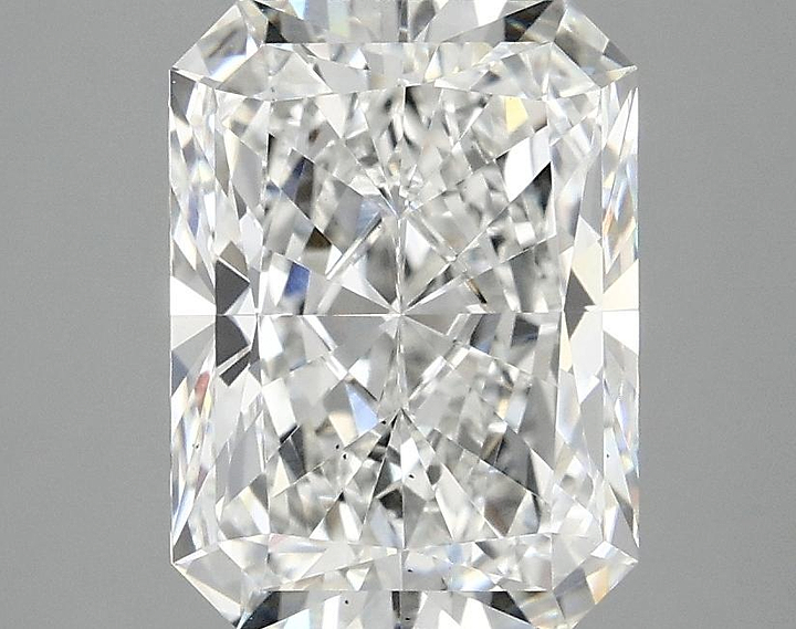 3.1 Carat Radiant Shaped Excellent Cut VS2 IGI Certified Lab Grown Diamond
