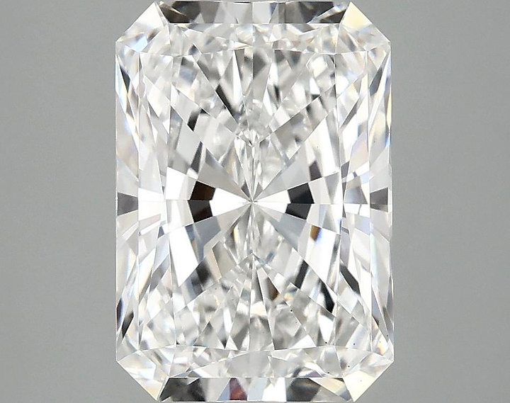 3.49 Carat Radiant Shaped Ideal Cut VS1 IGI Certified Lab Grown Diamond