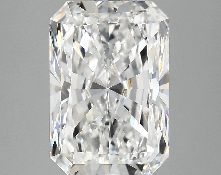 4.11 Carat Radiant Shaped Ideal Cut VS1 IGI Certified Lab Grown Diamond