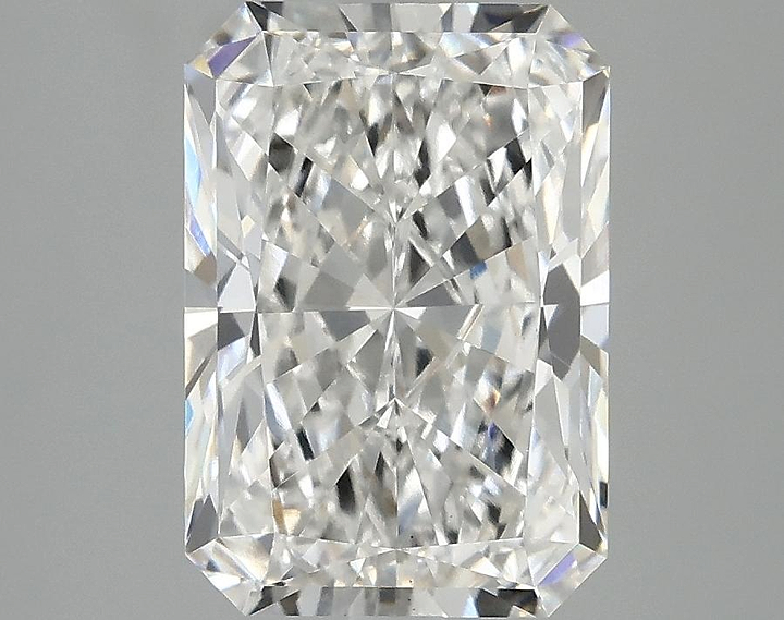 3.07 Carat Radiant Shaped Ideal Cut VS1 IGI Certified Lab Grown Diamond