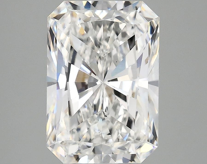 3.07 Carat Radiant Shaped Ideal Cut VS1 IGI Certified Lab Grown Diamond