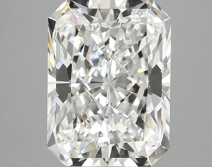 3.07 Carat Radiant Shaped Excellent Cut VVS2 IGI Certified Lab Grown Diamond