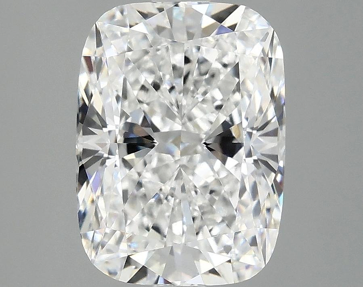 3.08 Carat Cushion Shaped Excellent Cut VVS2 IGI Certified Lab Grown Diamond