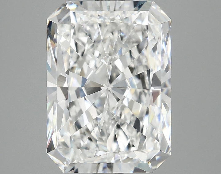 3.96 Carat Radiant Shaped Ideal Cut VS1 IGI Certified Lab Grown Diamond