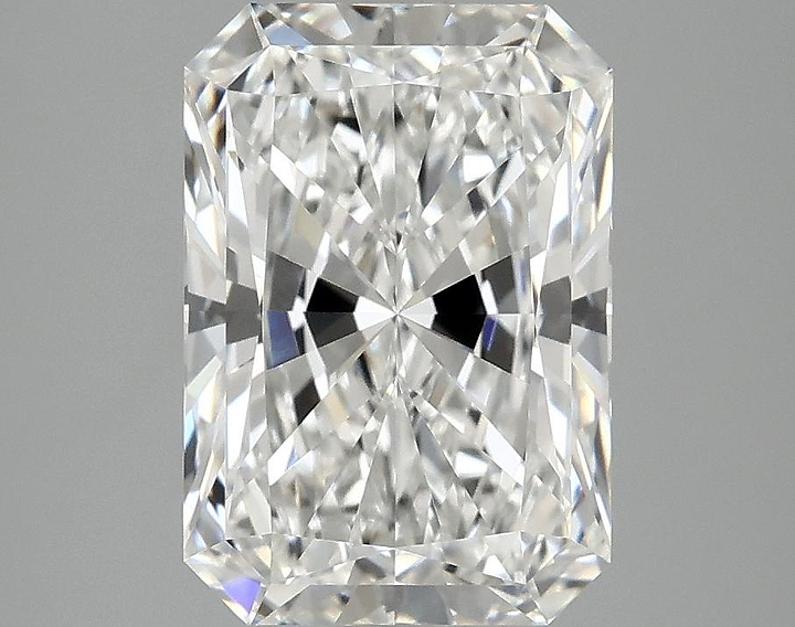 3.09 Carat Radiant Shaped Ideal Cut VVS2 IGI Certified Lab Grown Diamond