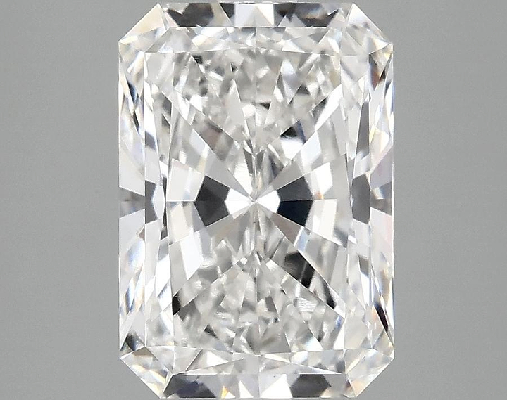 3.09 Carat Radiant Shaped Ideal Cut VS1 IGI Certified Lab Grown Diamond