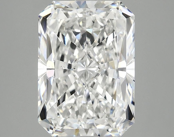 3.03 Carat Radiant Shaped Ideal Cut VS2 IGI Certified Lab Grown Diamond