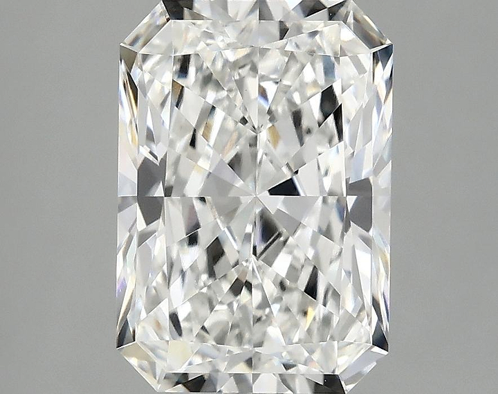 3.02 Carat Radiant Shaped Ideal Cut VVS2 IGI Certified Lab Grown Diamond
