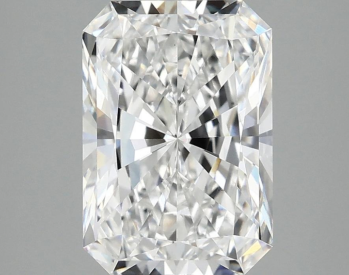 3.07 Carat Radiant Shaped Ideal Cut VS1 IGI Certified Lab Grown Diamond