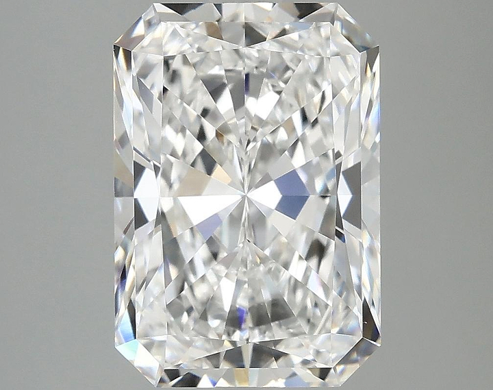 4.08 Carat Radiant Shaped Ideal Cut VVS2 IGI Certified Lab Grown Diamond