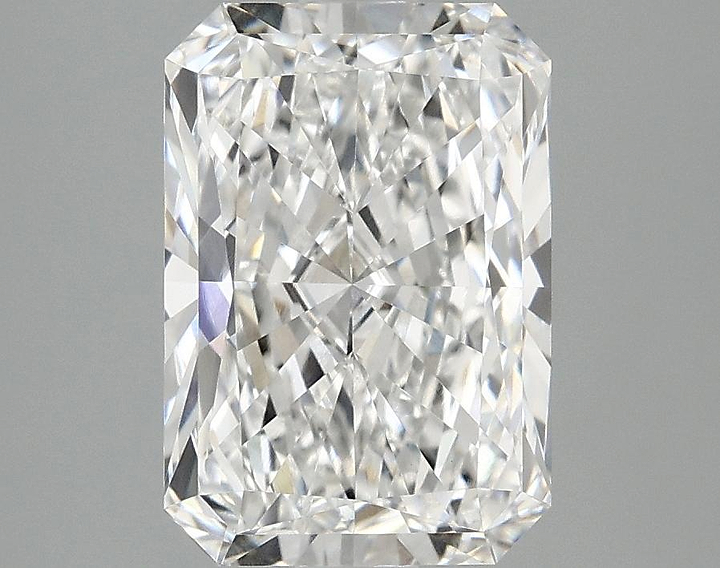 3.05 Carat Radiant Shaped Ideal Cut VVS2 IGI Certified Lab Grown Diamond