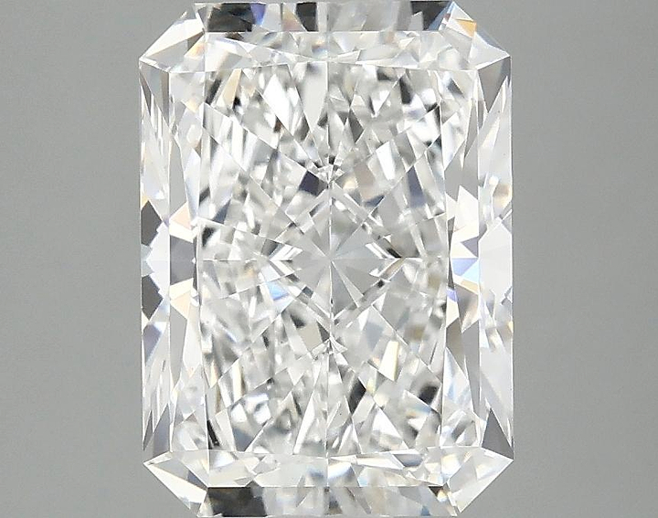 3.09 Carat Radiant Shaped Excellent Cut VS1 IGI Certified Lab Grown Diamond