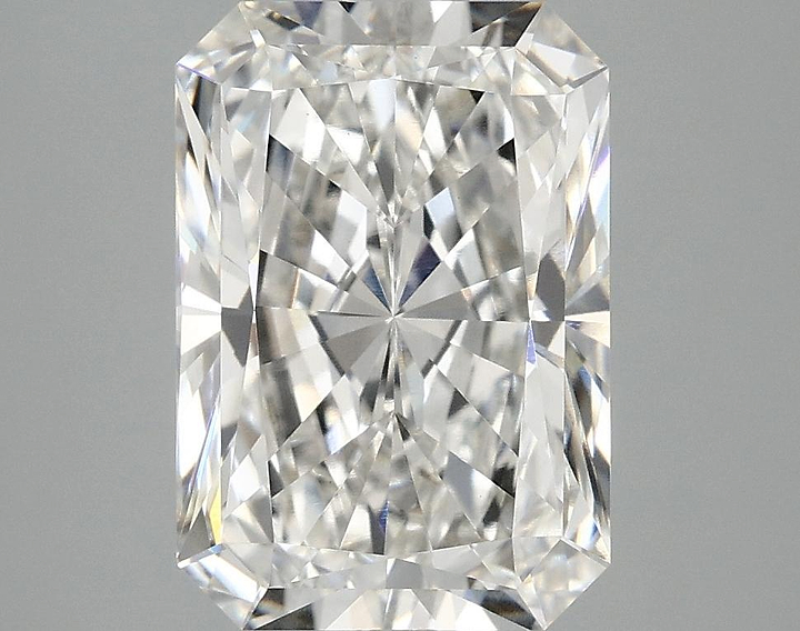 3.96 Carat Radiant Shaped Ideal Cut VVS2 IGI Certified Lab Grown Diamond