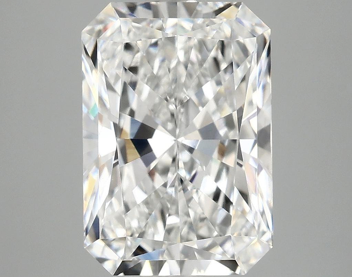 4.08 Carat Radiant Shaped Ideal Cut VVS2 IGI Certified Lab Grown Diamond