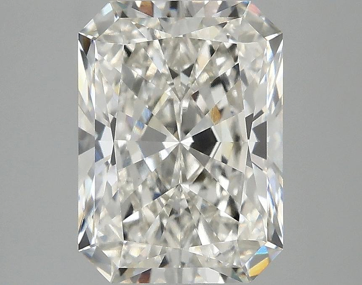 3.08 Carat Radiant Shaped Excellent Cut VVS2 IGI Certified Lab Grown Diamond