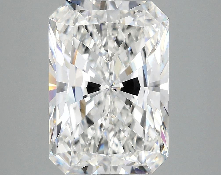 3.95 Carat Radiant Shaped Ideal Cut VS1 IGI Certified Lab Grown Diamond