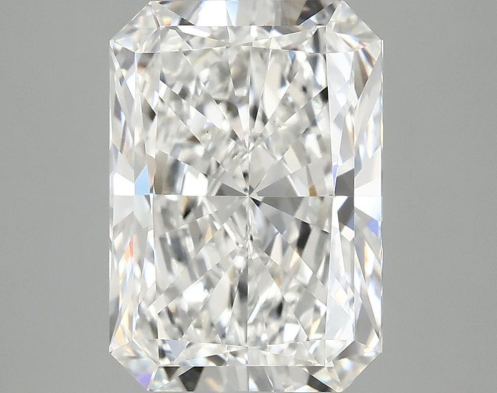 3.89 Carat Radiant Shaped Ideal Cut VS1 IGI Certified Lab Grown Diamond