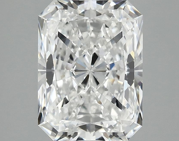 3.06 Carat Radiant Shaped Excellent Cut VS1 IGI Certified Lab Grown Diamond