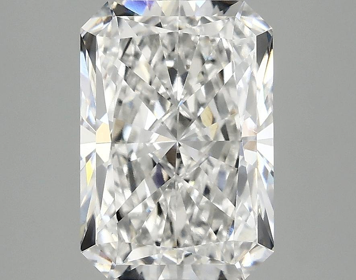 3.08 Carat Radiant Shaped Ideal Cut VS1 IGI Certified Lab Grown Diamond