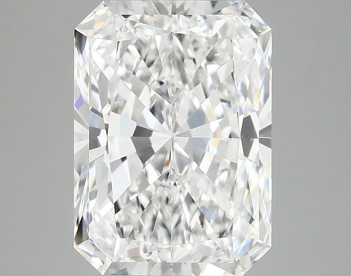 3.96 Carat Radiant Shaped Ideal Cut VVS2 IGI Certified Lab Grown Diamond