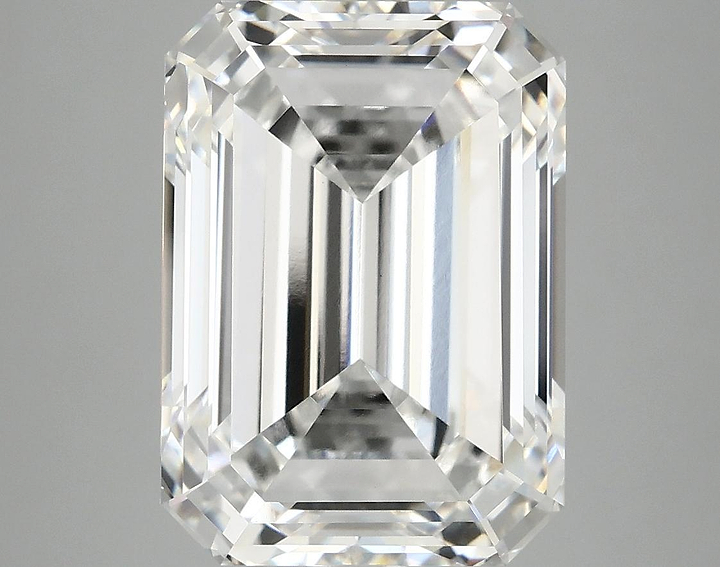 7.43 Carat Emerald Shaped Excellent Cut VVS2 IGI Certified Lab Grown Diamond