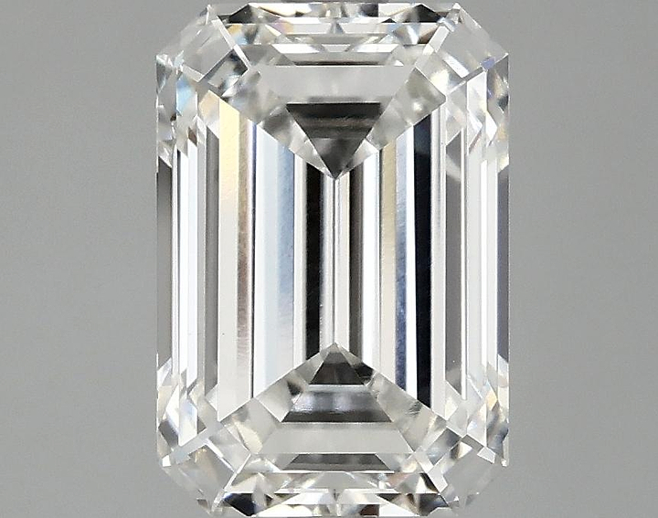 3.08 Carat Emerald Shaped Ideal Cut VS1 IGI Certified Lab Grown Diamond