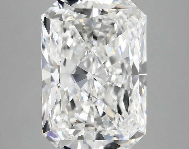 4.98 Carat Radiant Shaped Ideal Cut VS1 IGI Certified Lab Grown Diamond
